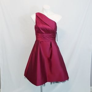 *Last Chance* NWT Monique Lhuillier 1 Shoulder Dress Berry Size 6